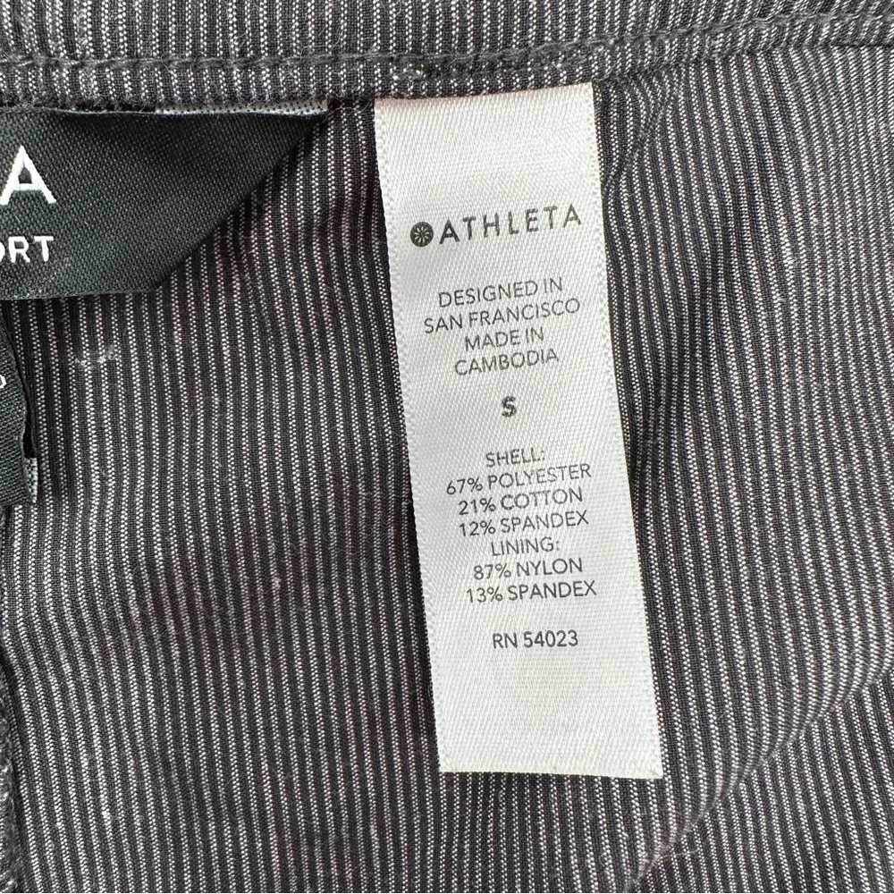 Athleta Marin 5’ Board Shorts Size Small Classic‎ Stripe Lightweight Pickleball